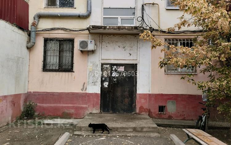 1-комнатная квартира · 31 м² · 5/5 этаж, 3микрорайон 43 за 10 млн ₸ в Атырау, мкр Авангард-3 — фото 2
