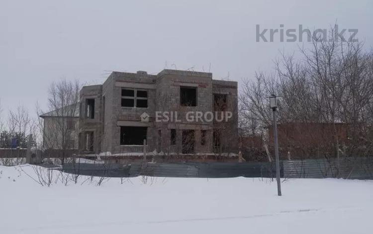 Отдельный дом • 6 комнат • 300 м² • , Мичурино 18 за 35 млн 〒 в Астане, Алматы р-н — фото 2