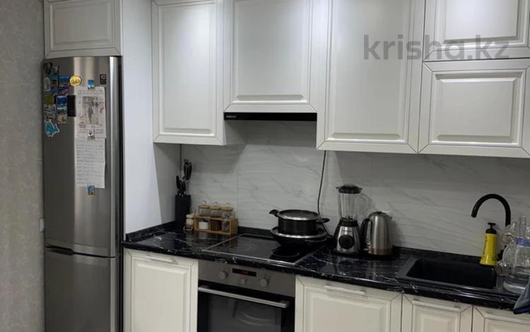 3-комнатная квартира · 70.4 м² · 5/12 этаж, мкр Акбулак, Дарабоз 1-83 за 51 млн ₸ в Алматы, Алатауский р-н — фото 2