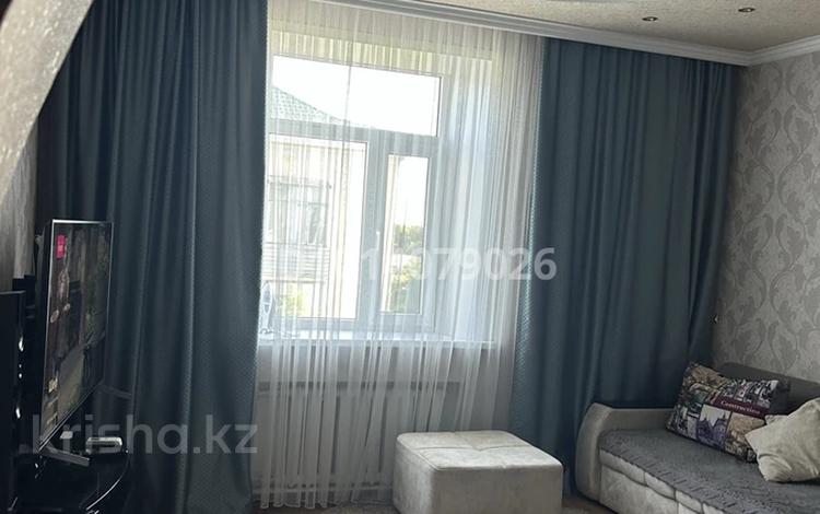 3-бөлмелі пәтер · 72 м² · 4/4 қабат, Майқұдық, Магнитогорская 16, бағасы: 18 млн ₸ в Караганде, Алихана Бокейханова р-н — фото 2