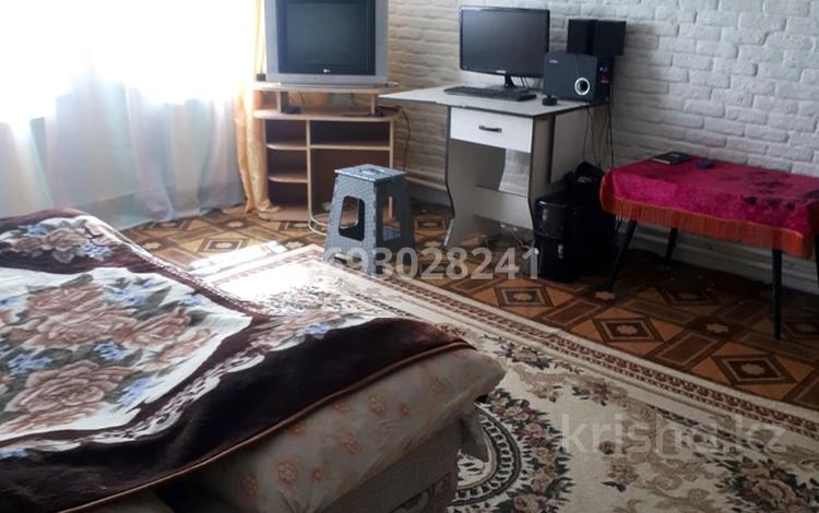 2-комнатный дом помесячно, 47 м², Косшыгулова за 120 000 〒 в Кокшетау — фото 2