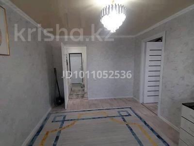 2-комнатная квартира · 42 м² · 4/5 этаж, Шиловского — Магазин Казахстан, 5 школа за 12 млн ₸ в Хромтау