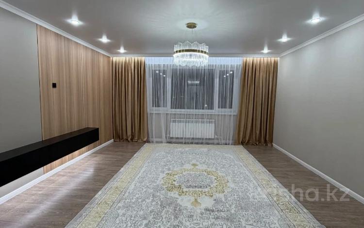 2-комнатная квартира · 90 м² · 8/9 этаж, мкр. Алтын орда за 31.5 млн ₸ в Актобе — фото 8