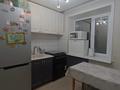 3-комнатная квартира · 60 м² · 5/5 этаж, 6й микрорайон 2 — Район автовокзала за 19 млн ₸ в Караганде, Казыбек би р-н — фото 4
