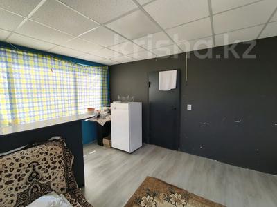 Отдельный дом · 2 комнаты · 40 м² · 9 сот., 5 35 — 4 массив .около воды за 600 000 ₸ в Новой бухтарме