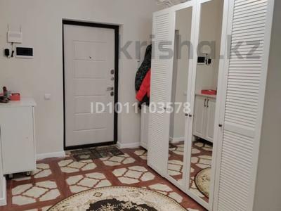 2-комнатная квартира · 75 м² · 1/5 этаж, мкр. Алтын орда за 26 млн ₸ в Актобе