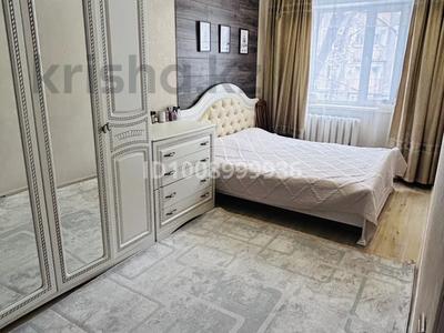 2-бөлмелі пәтер · 45 м² · 2/5 қабат, Майкудук, 12й микрорайон 19, бағасы: 12.5 млн ₸ в Караганде, Алихана Бокейханова р-н