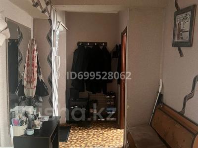 Продажа квартир в Алматинской обл.: 4-комнатная квартира · 90 м² · 2/4 этаж, Абая 85 за 32 млн 〒 4-комнатная квартира · 90 м² · 2/4 этаж, Абая 85 за 32 млн 〒 в Талгаре