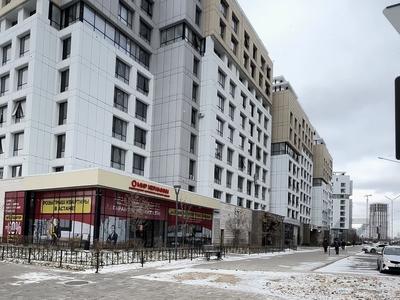 Свободное назначение, офисы, магазины и бутики, общепит, салоны красоты, фитнес и спорт, медцентры и аптеки, образование, развлечения, конференц-залы · 304 м² за ~ 4 млн 〒 в Астане, Нура р-н