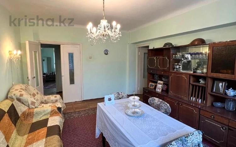 3-комнатная квартира · 89.5 м² · 3/5 этаж, мкр №11, Жандосова 49 — Алтынсарина за 300 000 ₸ в Алматы, Ауэзовский р-н — фото 3