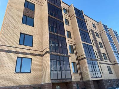 3-бөлмелі пәтер · 83.8 м² · 3/5 қабат, Гастелло 26, бағасы: ~ 31.8 млн ₸ в Петропавловске