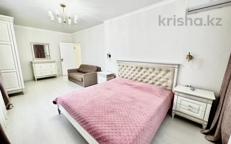 2-комнатная квартира · 75 м² · 9/17 этаж, Егизбаева 3, 5 — Каныша Сатпаева за 76 млн ₸ в Алматы, Бостандыкский р-н — фото 2