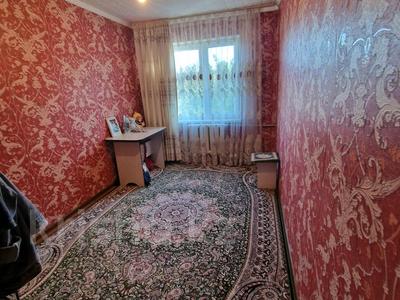 2-комнатная квартира, 48 м², 4/4 этаж помесячно, Гагарина за 130 000 〒 в Шымкенте, Абайский р-н