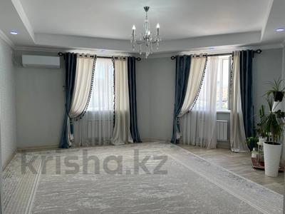 2-бөлмелі пәтер · 81 м² · 3/6 қабат, 32В ш/а. 2, бағасы: 22 млн ₸ в Актау, 32В мкр