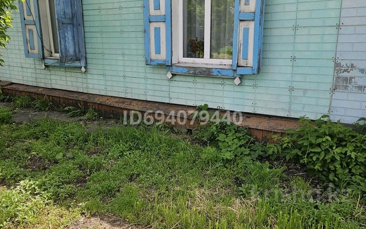 Отдельный дом • 4 комнаты • 90 м² • 4 сот., Торайгырова 7 за 10 млн 〒 в Семее — фото 2