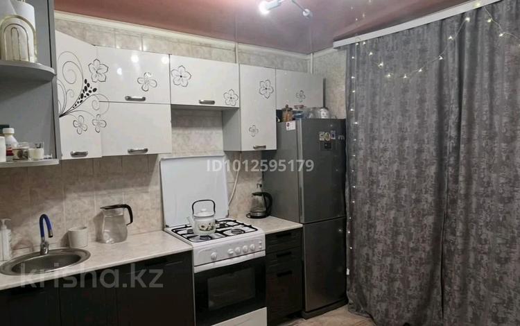 2-комнатная квартира · 54 м² · 1/5 этаж, Абая 8 за 14 млн ₸ в Хромтау — фото 2