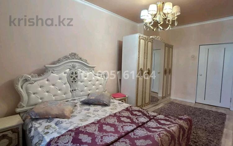 3-бөлмелі пәтер · 68 м² · 2/5 қабат, Абая 160 — Абая ташкенская, бағасы: 10 000 ₸ в Таразе — фото 2