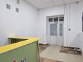 Свободное назначение, офисы, магазины и бутики, склады, общепит, салоны красоты, бани, гостиницы и зоны отдыха, медцентры и аптеки, образование, развлечения · 346 м² за 90 млн ₸ в Актобе — фото 3
