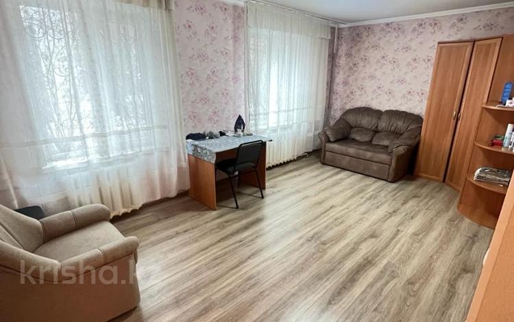 3-бөлмелі пәтер, 62 м², 2/5 қабат, мкр Казахфильм 36 Б, бағасы: 36.8 млн 〒 в Алматы, Бостандыкский р-н — фото 2