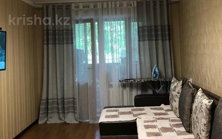 2-комнатная квартира · 42 м² · 3/5 этаж, мкр Аксай-2 45 — Срочная продажа за 27 млн ₸ в Алматы, Ауэзовский р-н — фото 2