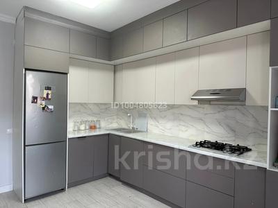 3-комнатная квартира · 100 м² · 5/10 этаж, мкр Нурсая, Т. Жумагалиева 10 за 43 млн ₸ в Атырау