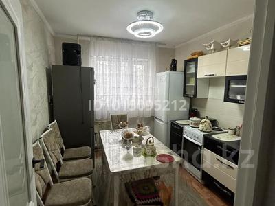 3-бөлмелі пәтер · 70 м² · 1/5 қабат, Турксибская 30, бағасы: 28 млн ₸ в Семее