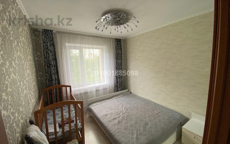 3-бөлмелі пәтер · 63 м² · 5/5 қабат, мкр Юго-Восток, мкр Степной 2 2 — Ресторан Отрар, супермаркет Аян, детский сад Еркетай, Куаныш, бағасы: 25.5 млн ₸ в Караганде, Казыбек би р-н — фото 2
