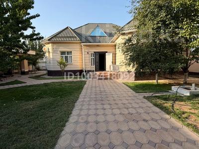 Отдельный дом · 7 комнат · 380 м² · 10 сот., мкр Нуртас 463 за 90 млн ₸ в Шымкенте, Каратауский р-н