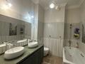 4-комнатная квартира · 170 м² · 2/7 этаж, мкр Горный Гигант, Жамакаева 254/2 за 1.4 млн ₸ в Алматы, Медеуский р-н — фото 12