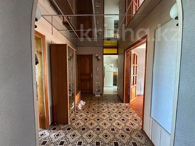 4-комнатная квартира · 77 м² · 5/5 этаж, Гоголя 56/3 за 25 млн 〒 в Караганде, Казыбек би р-н