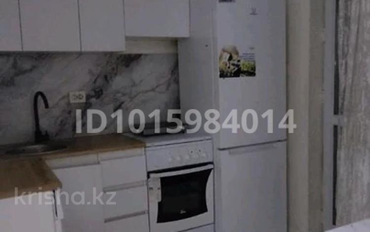 1-комнатная квартира · 40 м² · 1/5 этаж, Северное кольцо 92/4 — Барахолка, Метро за 220 000 ₸ в Алматы, Алатауский р-н — фото 2