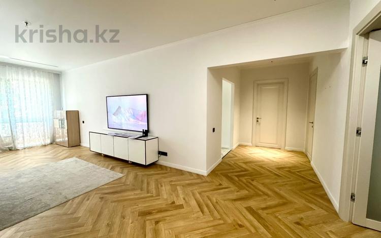 Отдельный дом · 5 комнат · 190 м² · 6 сот., мкр Тау Самал — улица Жантобе за 200 млн ₸ в Алматы, Медеуский р-н — фото 2