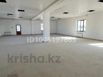 Свободное назначение, офисы, магазины и бутики, кабинеты и рабочие места, студии · 200 м² за 400 000 〒 в 