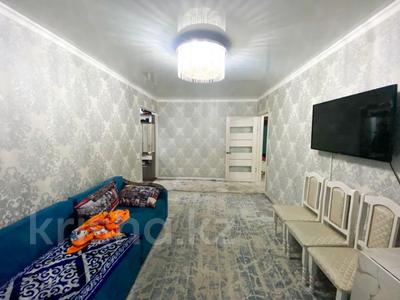 3-комнатная квартира · 54 м² · 1/5 этаж, Самал за 16.3 млн ₸ в Талдыкоргане