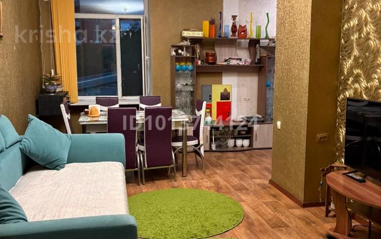 3-комнатная квартира · 77 м² · 2/4 этаж, Казбековой 4 за 21 млн ₸ в Балхаше — фото 2