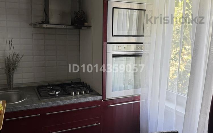 3-комнатная квартира · 64 м² · 3/5 этаж, мкр Казахфильм — Рядом школа, magnum за 350 000 ₸ в Алматы, Бостандыкский р-н — фото 2