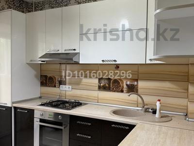 3-бөлмелі пәтер · 76 м², КР Тауелсіздік 10 жыл, бағасы: 280 000 ₸ в Каскелене