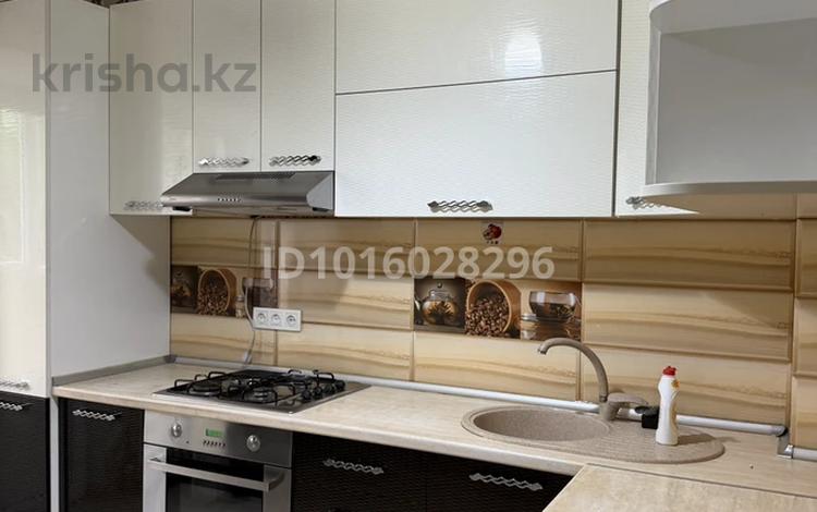 3-комнатная квартира · 76 м², КР Тауелсіздік 10 жыл за 280 000 ₸ в Каскелене — фото 2