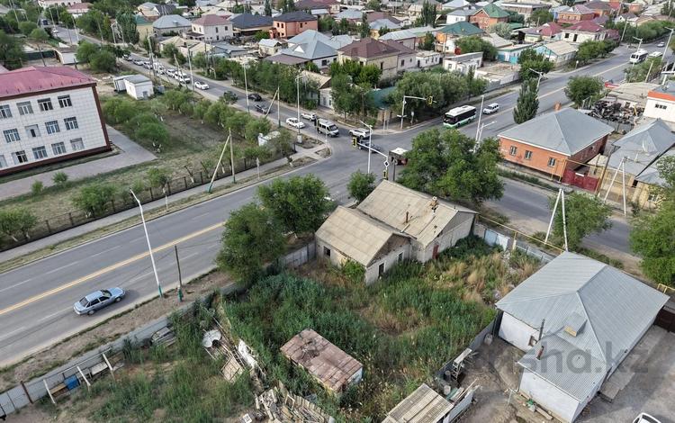 Отдельный дом · 4 комнаты · 80 м² · 6 сот., Мұратбаев 40 за 27 млн 〒 в  — фото 2