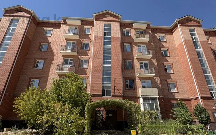 3-комнатная квартира · 67 м² · 3 этаж, А.Шаменов 33 за 18.8 млн ₸ в  — фото 2