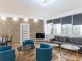 3-комнатная квартира · 110 м² · 13/30 этаж, Аль-Фараби 7 — СВЕЖИЙ РЕМОНТ НИКТО НЕ ЖИЛ за 900 000 ₸ в Алматы, Медеуский р-н — фото 2