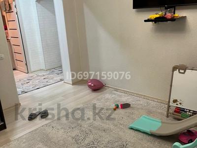 2-бөлмелі пәтер · 56 м² · 1/5 қабат, Ердена 223, бағасы: 17 млн ₸ в Сатпаев
