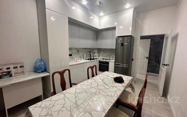 2-комнатная квартира · 62 м² · 2/12 этаж, Санжара Асфендиярова 10 — Анет баба за 300 000 ₸ в Астане, Нура р-н — фото 2