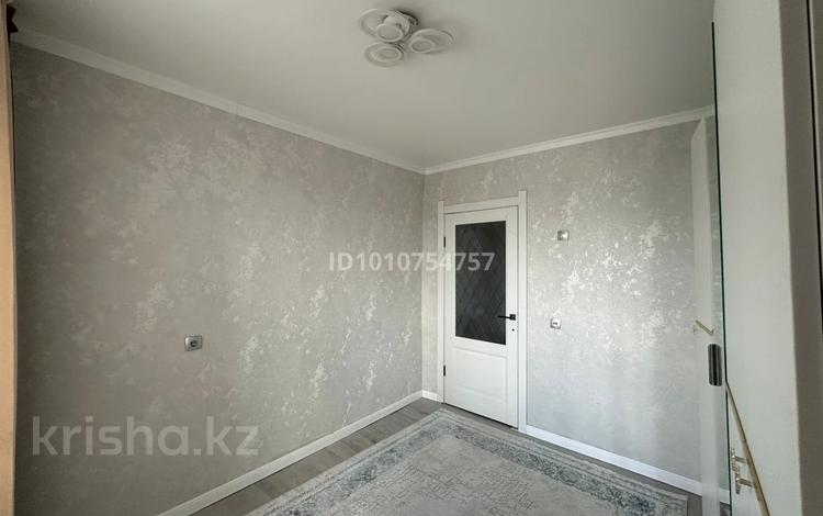 3-комнатная квартира · 65 м² · 8/9 этаж, Астана 41 за 150 000 〒 в Аксу — фото 2