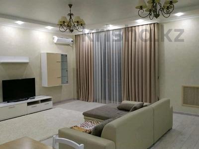 3-бөлмелі пәтер · 130 м² · 8/14 қабат, 17-й мкр. 7, бағасы: 500 000 ₸ в Актау, 18-й мкр 
