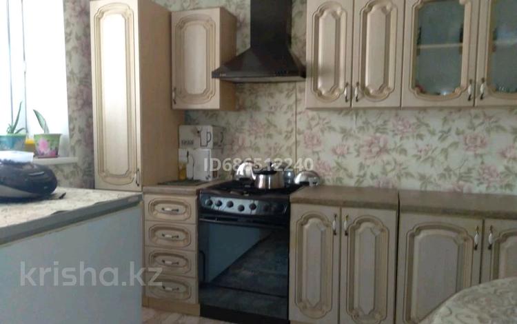 Отдельный дом · 4 комнаты · 120 м² · 8 сот., Комсомольская 18 — Магазин Коктем за 24 млн ₸ в Актобе, жилой массив Жилянка — фото 6