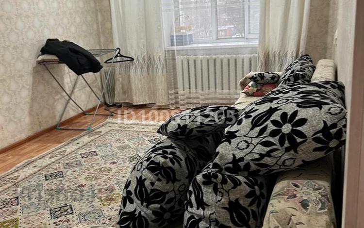 2-бөлмелі пәтер · 53.9 м² · 2/9 қабат, 9 микрорайон 7В — Кожзавод, бывшая общежития, бағасы: 12.5 млн ₸ в Семее — фото 2