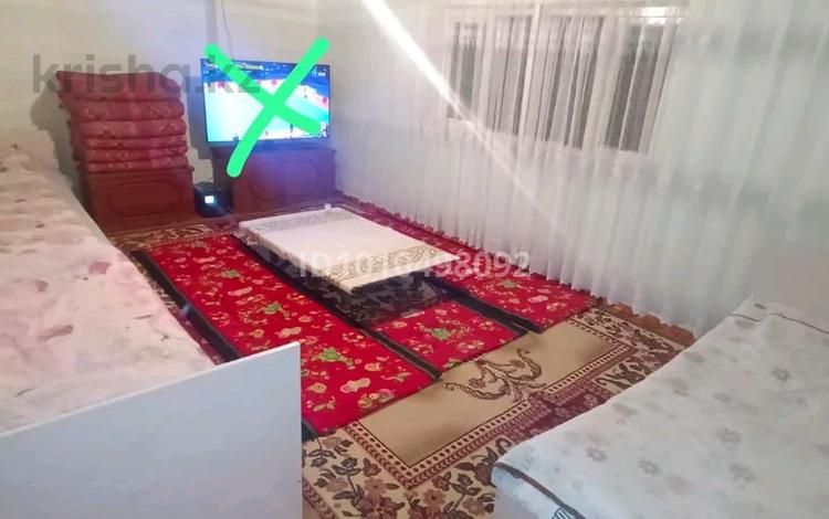 Отдельный дом · 10 комнат · 250 м² · 12 сот., Болашақ кһшесі 12 — О.Бапышев Мектептің алдында за 20 млн 〒 в Атакенте — фото 2