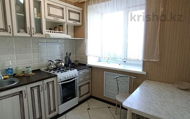 3-комнатная квартира · 64 м² · 5/5 этаж, нефтяников за 15 млн ₸ в Актобе — фото 2