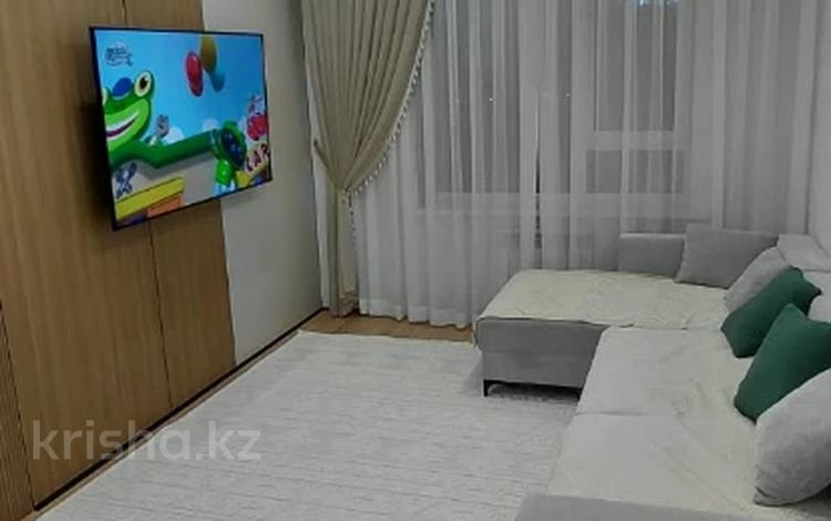 3-бөлмелі пәтер · 67 м² · 9/10 қабат, Пр. И. Есенберлина 94, бағасы: 55 млн ₸ в Усть-Каменогорске — фото 2